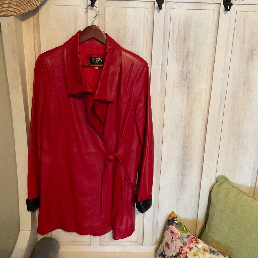 Vera Pelle Red Leather Jacket – EU 50 / US M-L – Florence Find 💘 $125